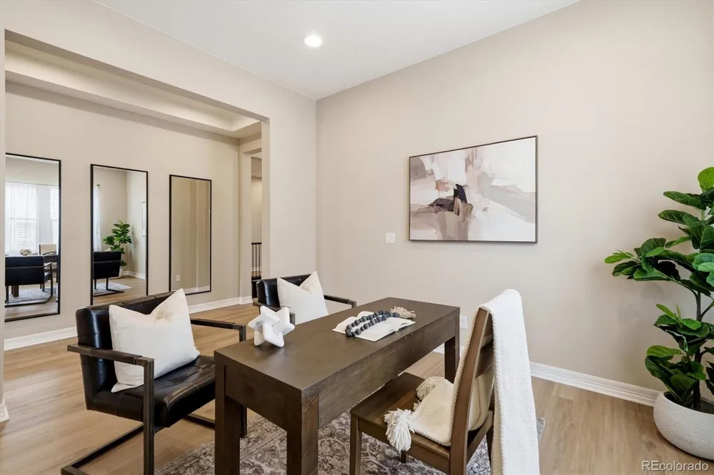8641 S De Gaulle Court Aurora, CO 80016