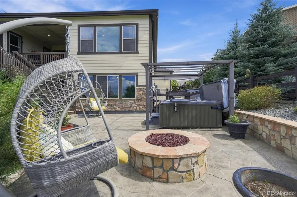 8641 S De Gaulle Court Aurora, CO 80016