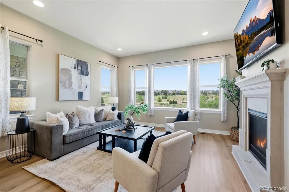 8641 S De Gaulle Court Aurora, CO 80016