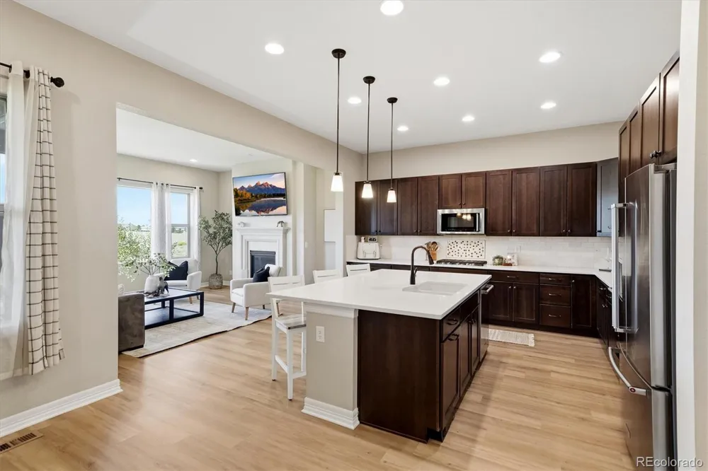 8641 S De Gaulle Court Aurora, CO 80016