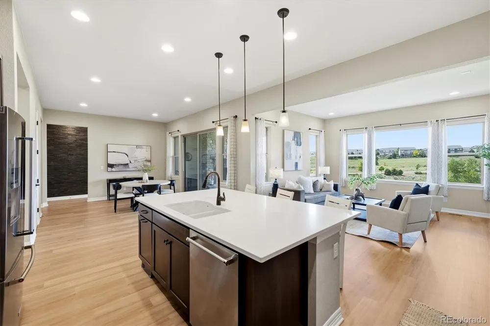 8641 S De Gaulle Court Aurora, CO 80016