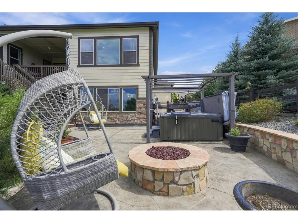 8641 S De Gaulle Court Aurora, CO 80016