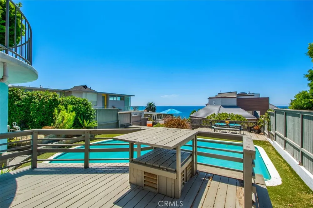 31731 Seacove Laguna Beach, CA 92651