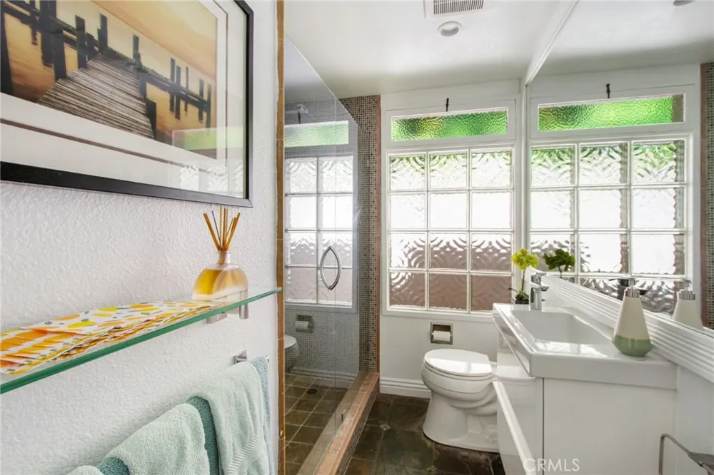 31731 Seacove Laguna Beach, CA 92651