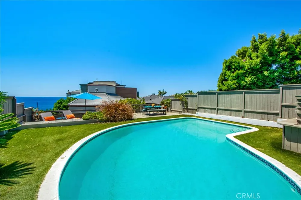 31731 Seacove Laguna Beach, CA 92651