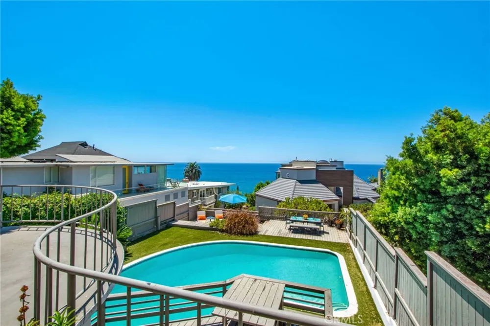 31731 Seacove Laguna Beach, CA 92651