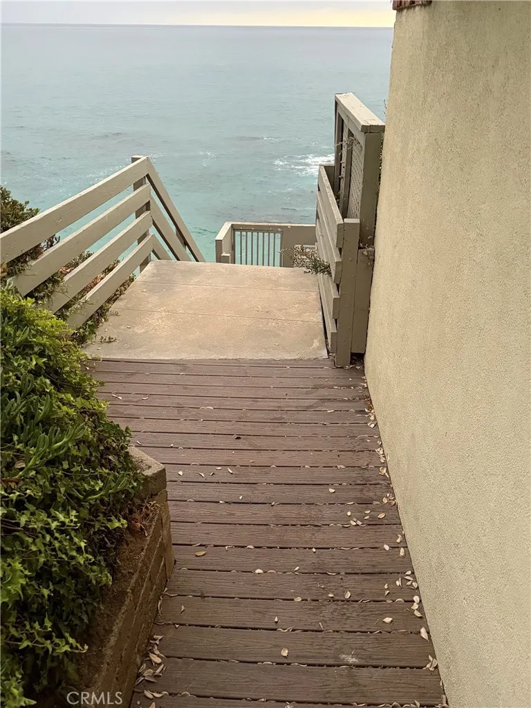 31731 Seacove Laguna Beach, CA 92651