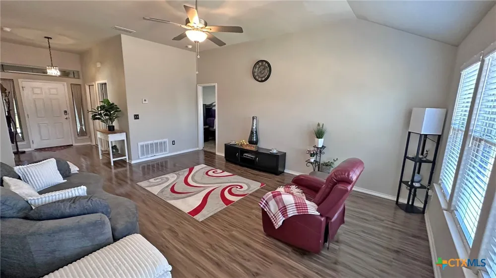 2214 Petersburg Lane Temple, TX 76504