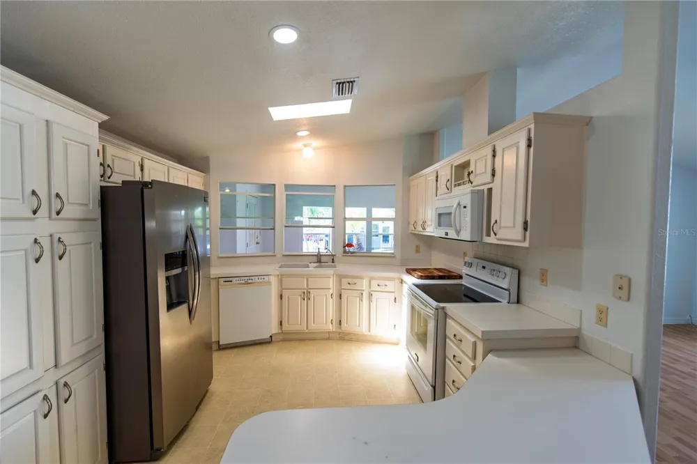 14 HOLLAND DRIVE Punta Gorda, FL 33950