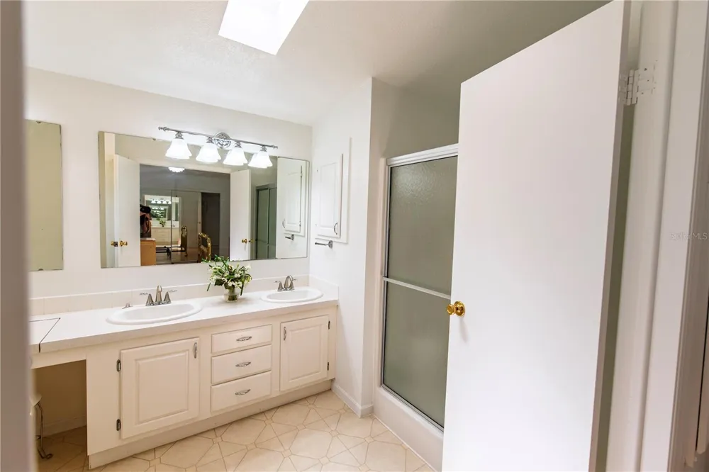 14 HOLLAND DRIVE Punta Gorda, FL 33950