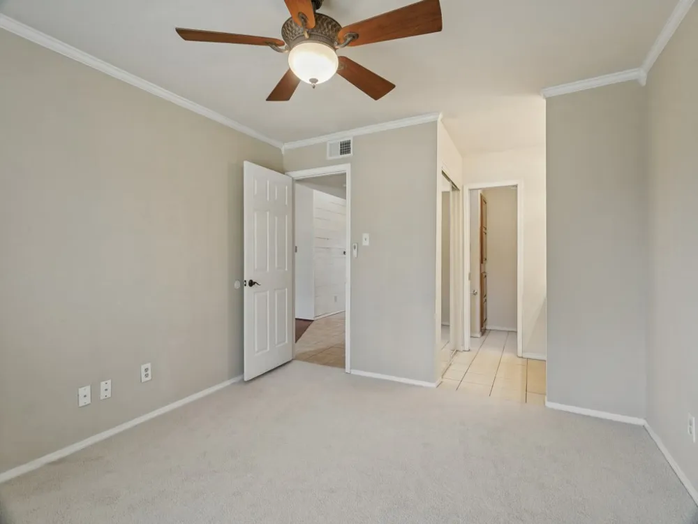 358 W Harwood Road #G Hurst, TX 76054
