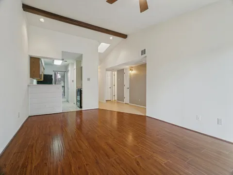 358 W Harwood Road #G