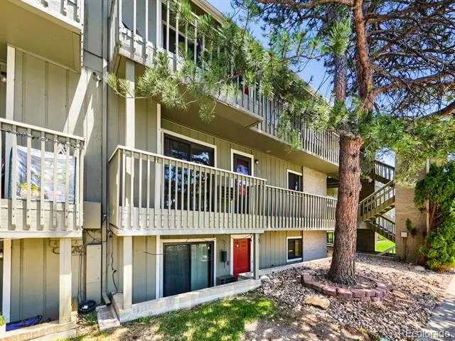 695 Manhattan Drive #8 Boulder, CO 80303