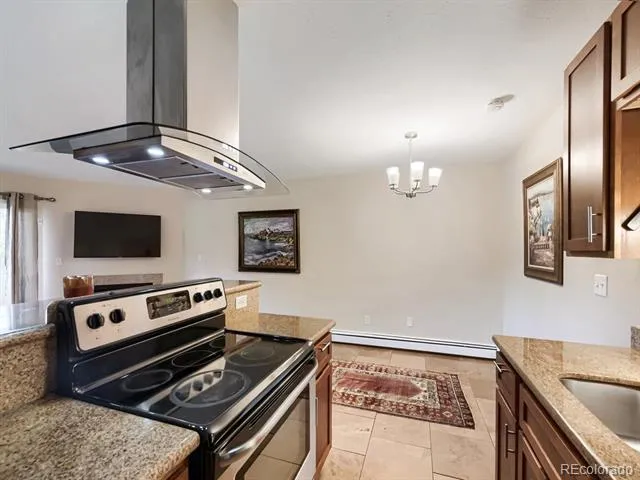 695 Manhattan Drive #8 Boulder, CO 80303