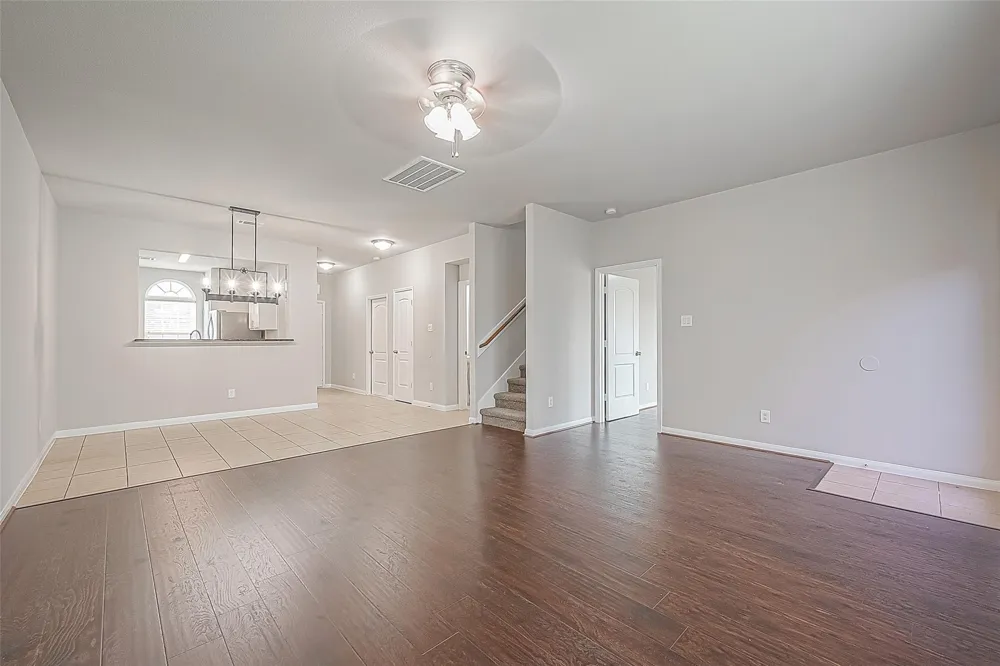 20630 Stout Drive Hockley, TX 77447
