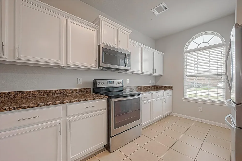 20630 Stout Drive Hockley, TX 77447