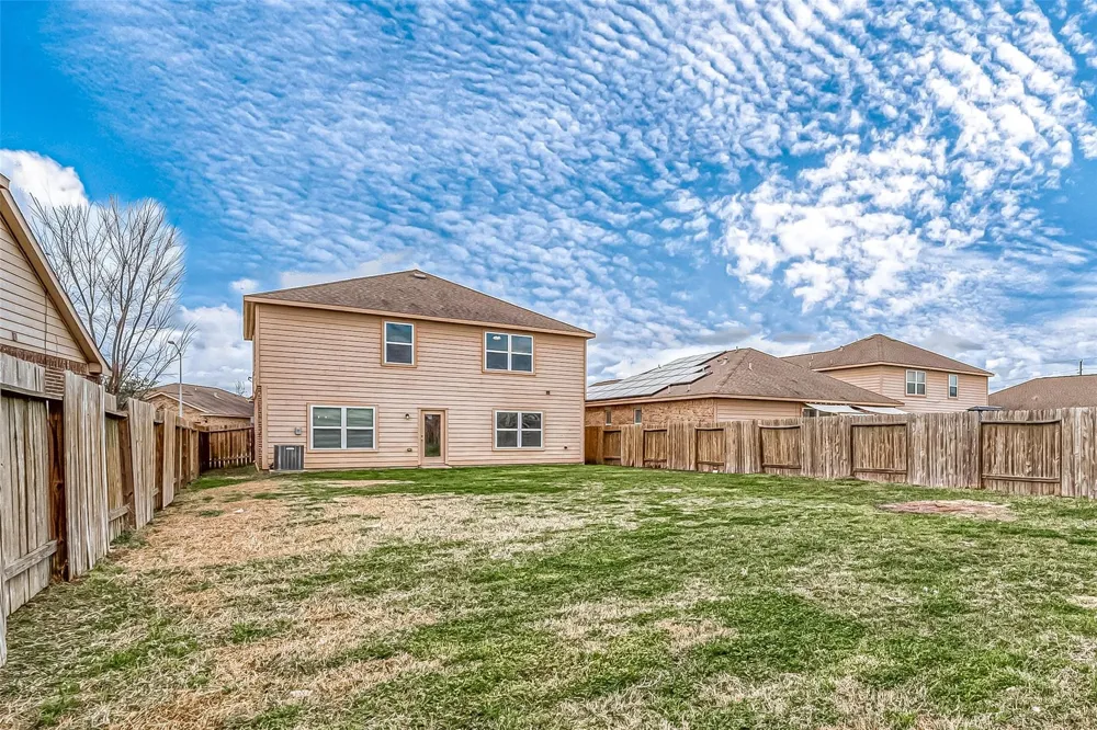 20630 Stout Drive Hockley, TX 77447