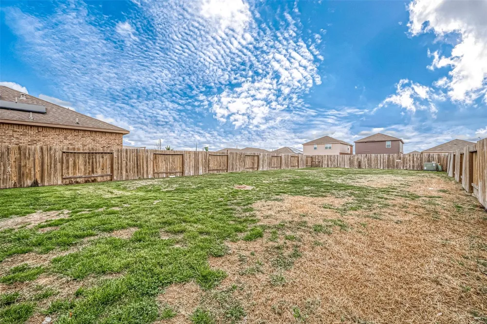 20630 Stout Drive Hockley, TX 77447