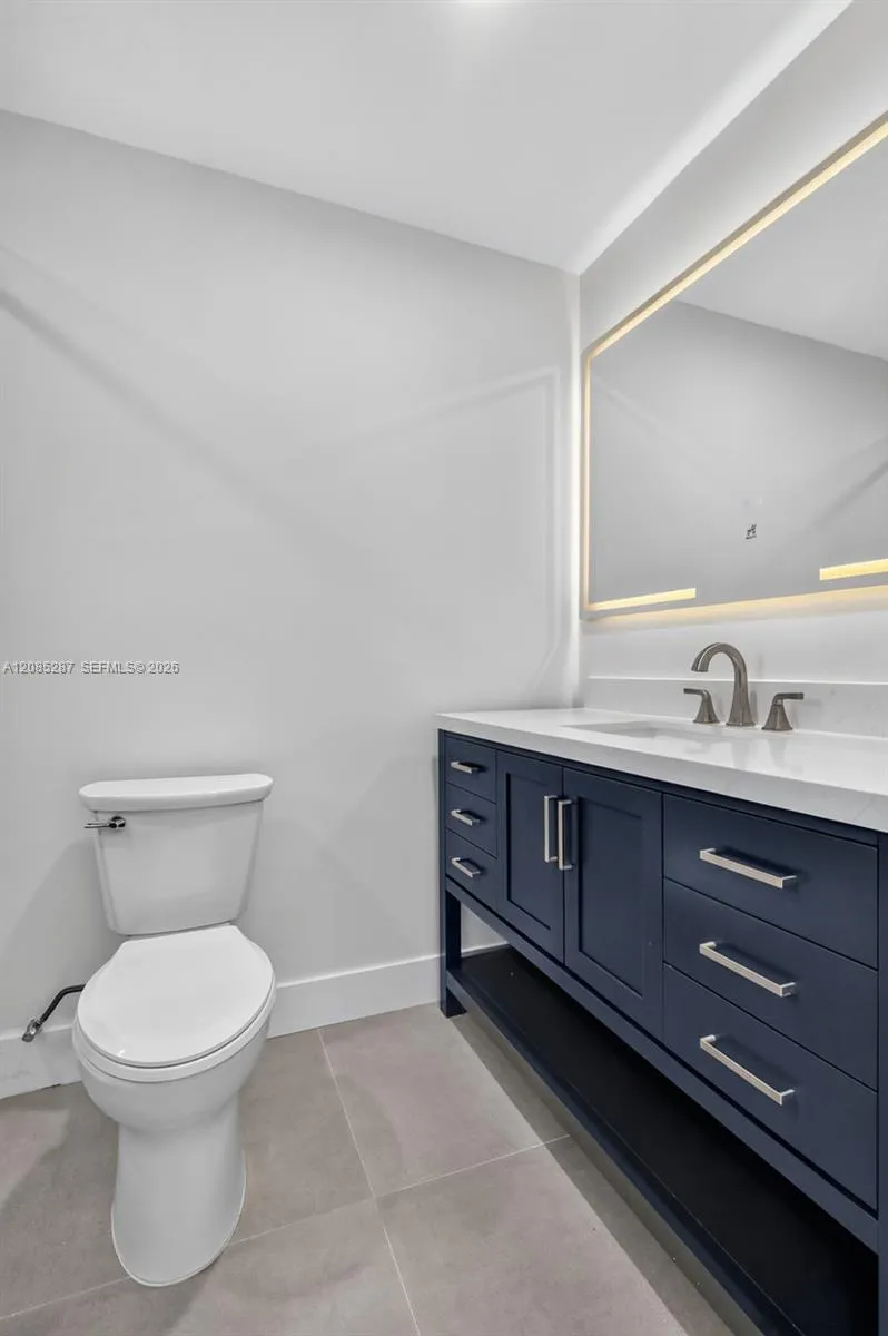5775 NW 109th Ave #13 Doral, FL 33178