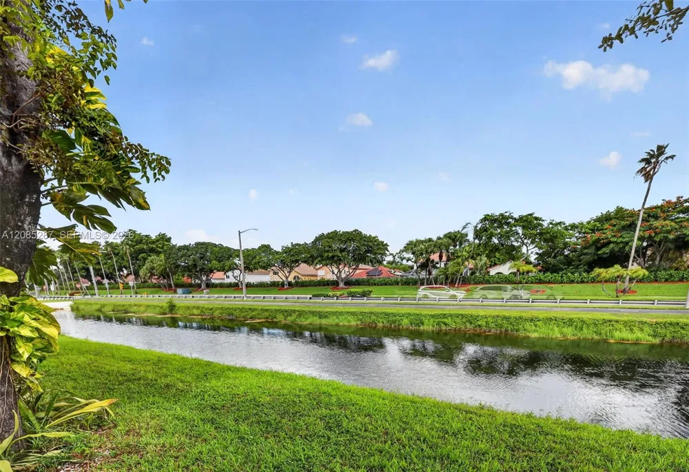5775 NW 109th Ave #13 Doral, FL 33178