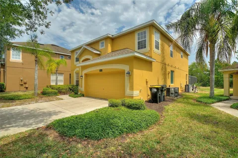 146 AFRICAN DAISY COURT