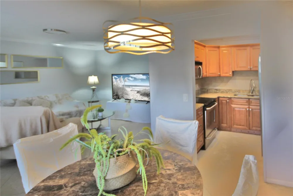 4805 RILMA AVENUE #106 Sarasota, FL 34234