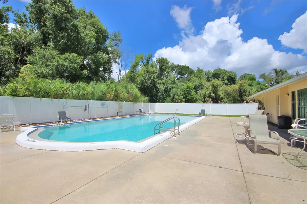 4805 RILMA AVENUE #106 Sarasota, FL 34234
