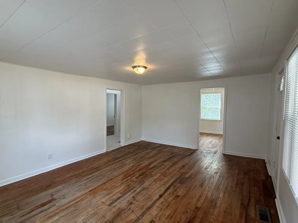 514B High St Clarksville, TN 37040