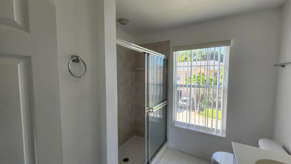 271 Live Oak Lane Jupiter, FL 33458