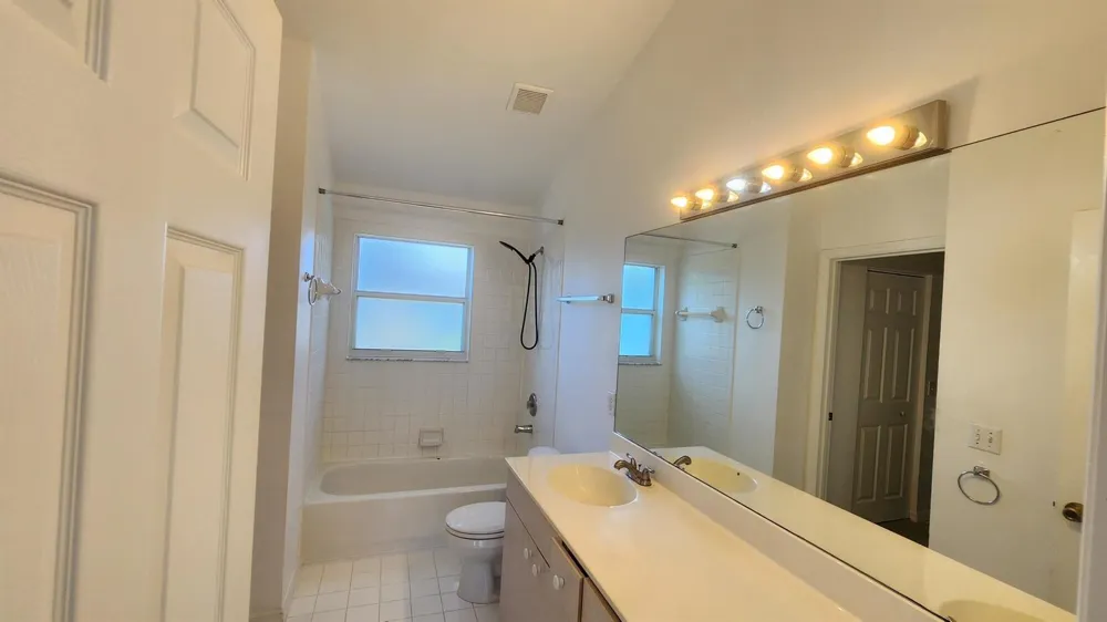 271 Live Oak Lane Jupiter, FL 33458