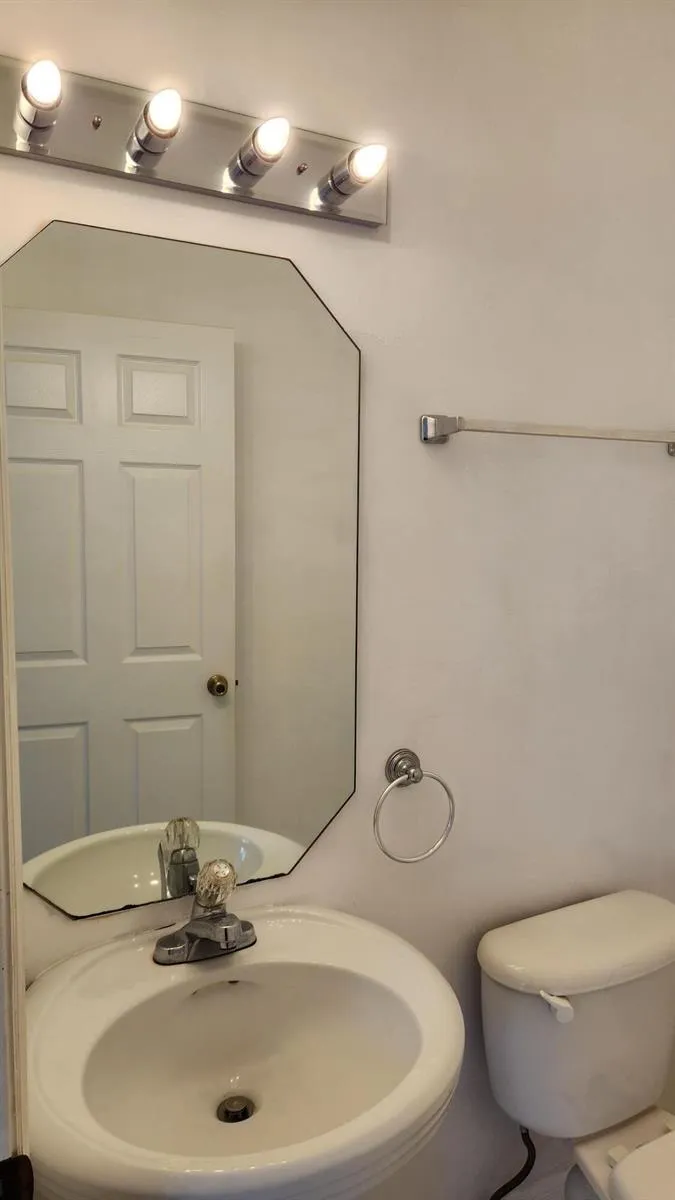 271 Live Oak Lane Jupiter, FL 33458