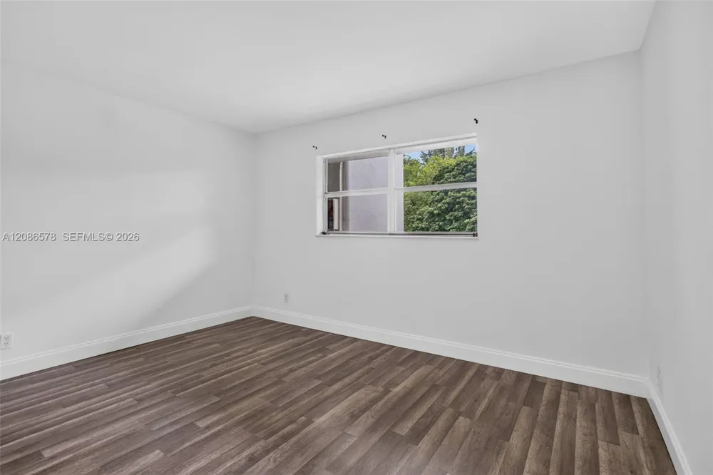 2980 Riverside Dr #227-3 Coral Springs, FL 33065