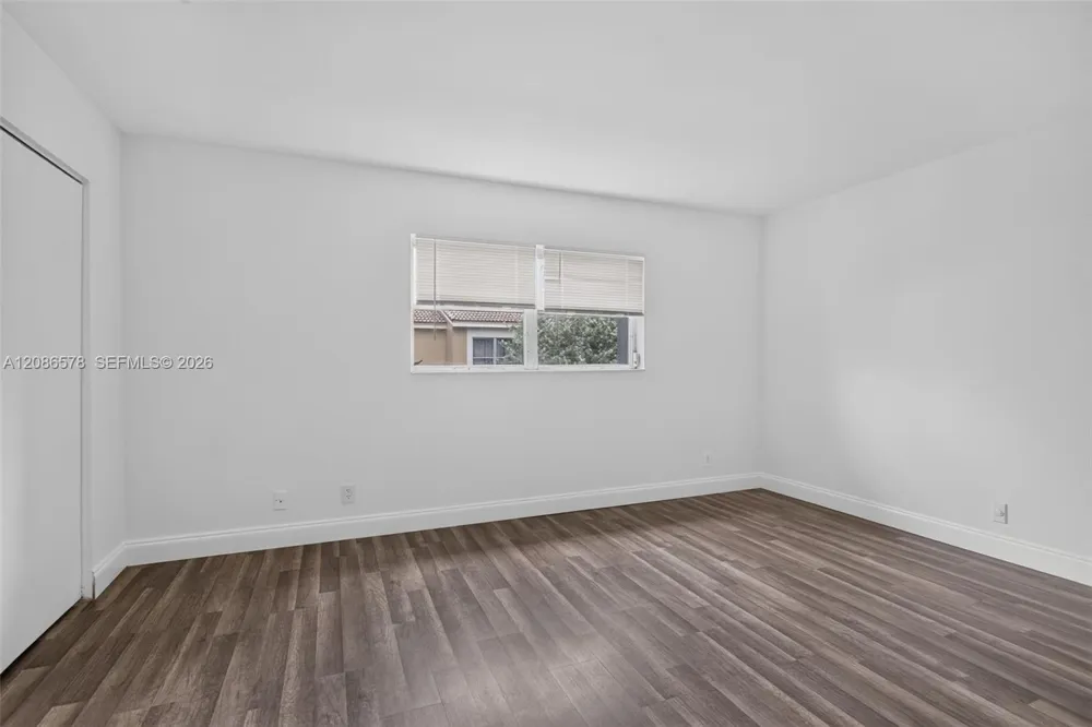 2980 Riverside Dr #227-3 Coral Springs, FL 33065