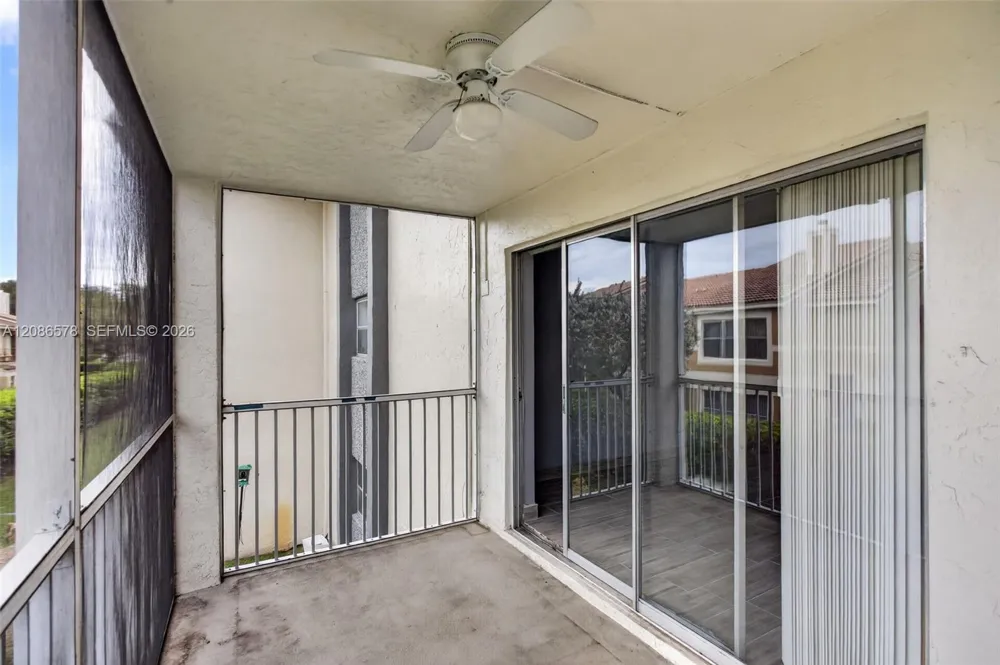 2980 Riverside Dr #227-3 Coral Springs, FL 33065