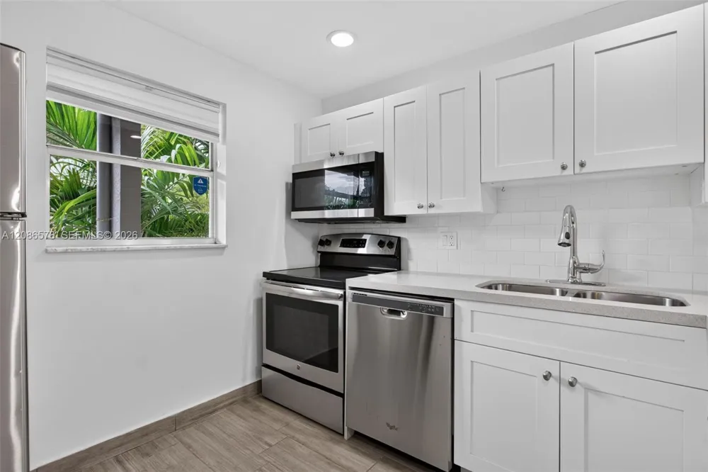 2980 Riverside Dr #227-3 Coral Springs, FL 33065