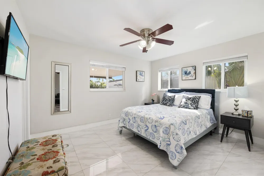 1970 NE 35TH STREET Lighthouse Point, FL 33064