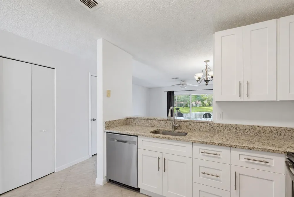 9767 Kamena Circle Boynton Beach, FL 33436