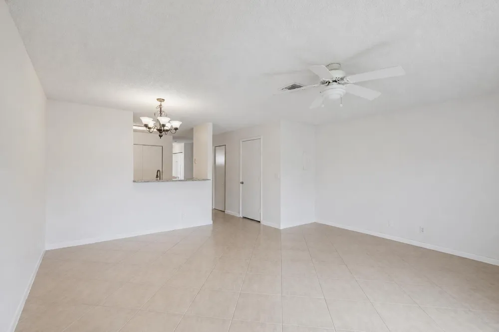 9767 Kamena Circle Boynton Beach, FL 33436
