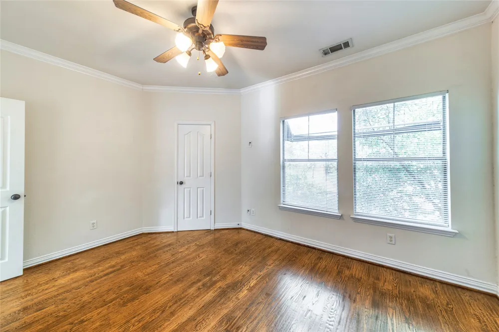 1712 Mary Street Dallas, TX 75206