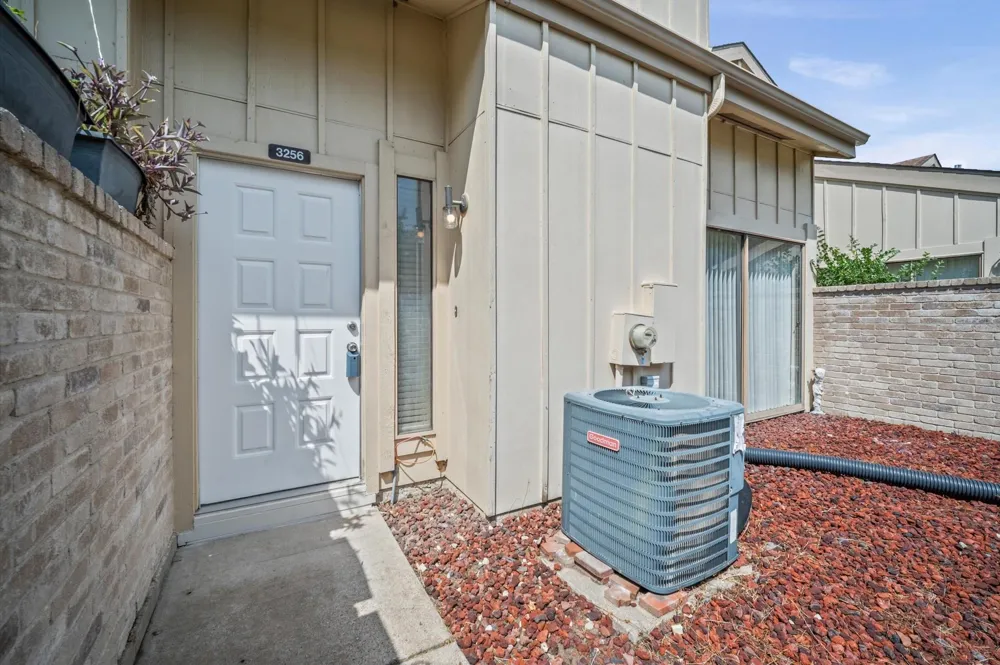 3256 Windchase Boulevard #513 Houston, TX 77082