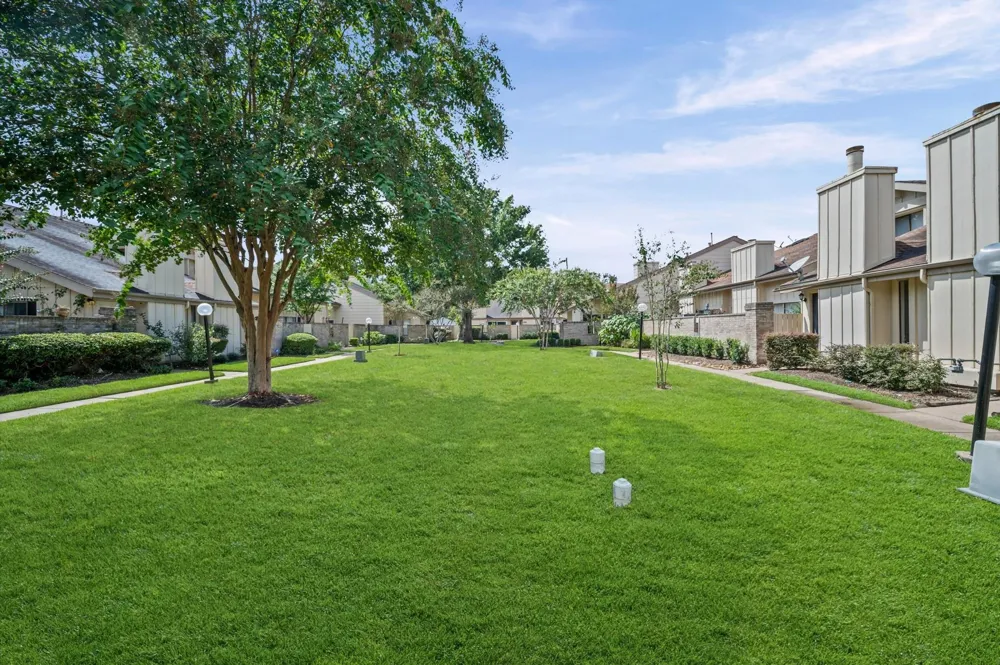 3256 Windchase Boulevard #513 Houston, TX 77082