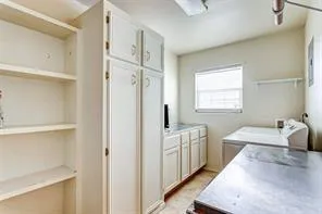 1331 Bay Drive Crystal Beach, TX 77650