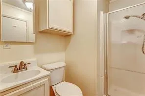 1331 Bay Drive Crystal Beach, TX 77650