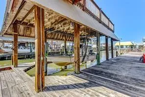 1331 Bay Drive Crystal Beach, TX 77650