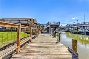 1331 Bay Drive Crystal Beach, TX 77650