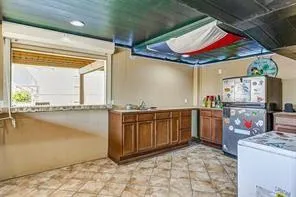 1331 Bay Drive Crystal Beach, TX 77650