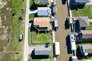 1331 Bay Drive Crystal Beach, TX 77650