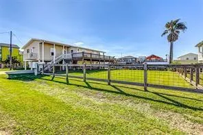1331 Bay Drive Crystal Beach, TX 77650