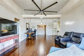 1331 Bay Drive Crystal Beach, TX 77650