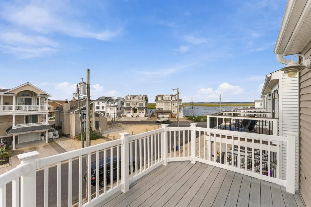 325 56th Street Sea Isle City, NJ 08243